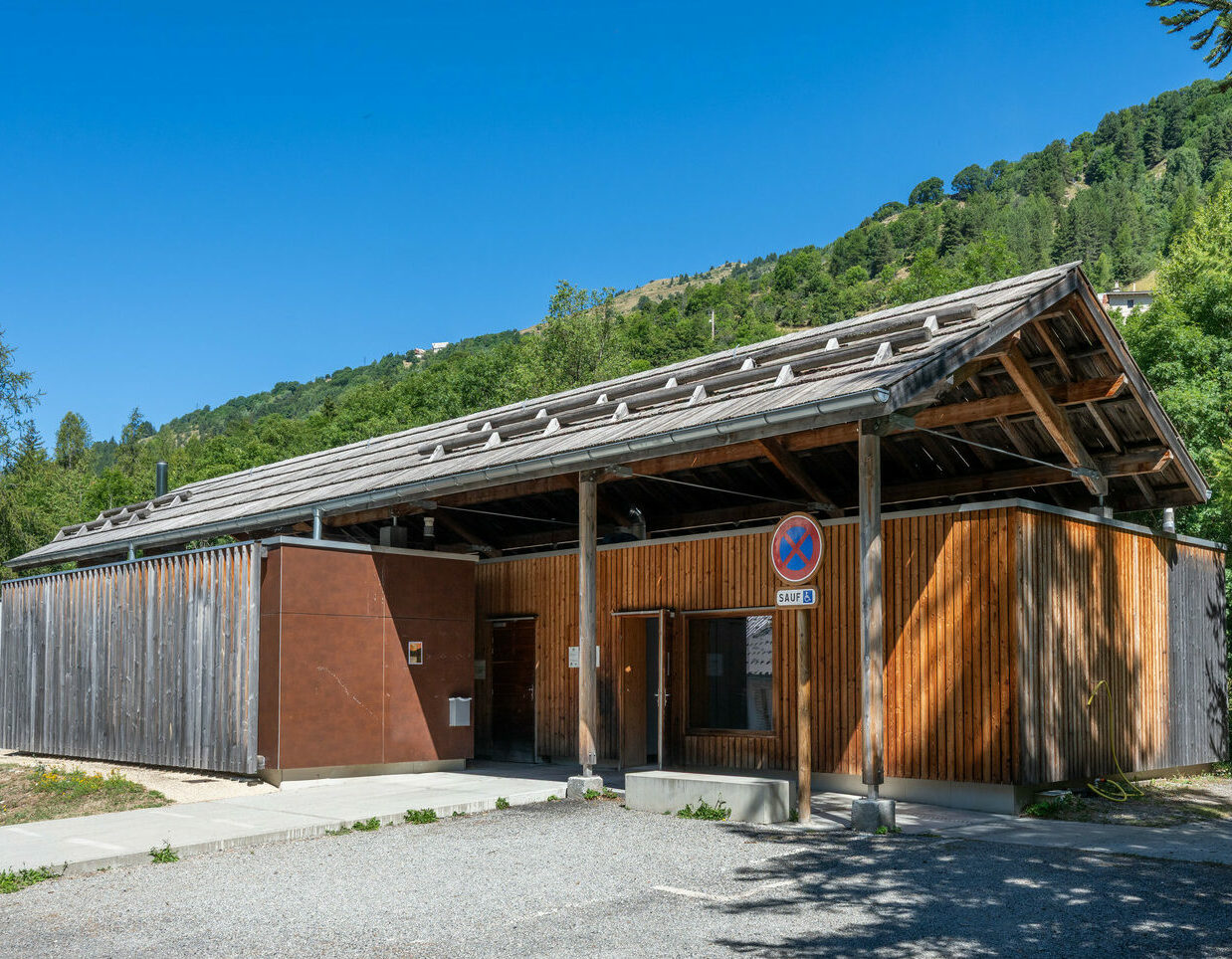 Sanitaires du camping O²Area