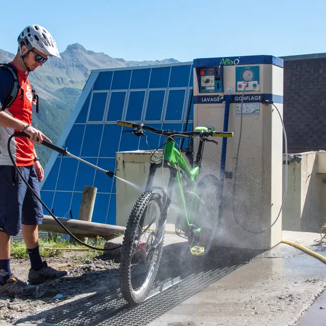 Station de lavage VTT – O²Area